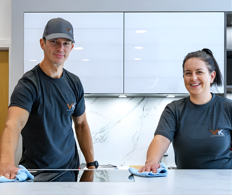 Tim and Liz - Valet Kleaners